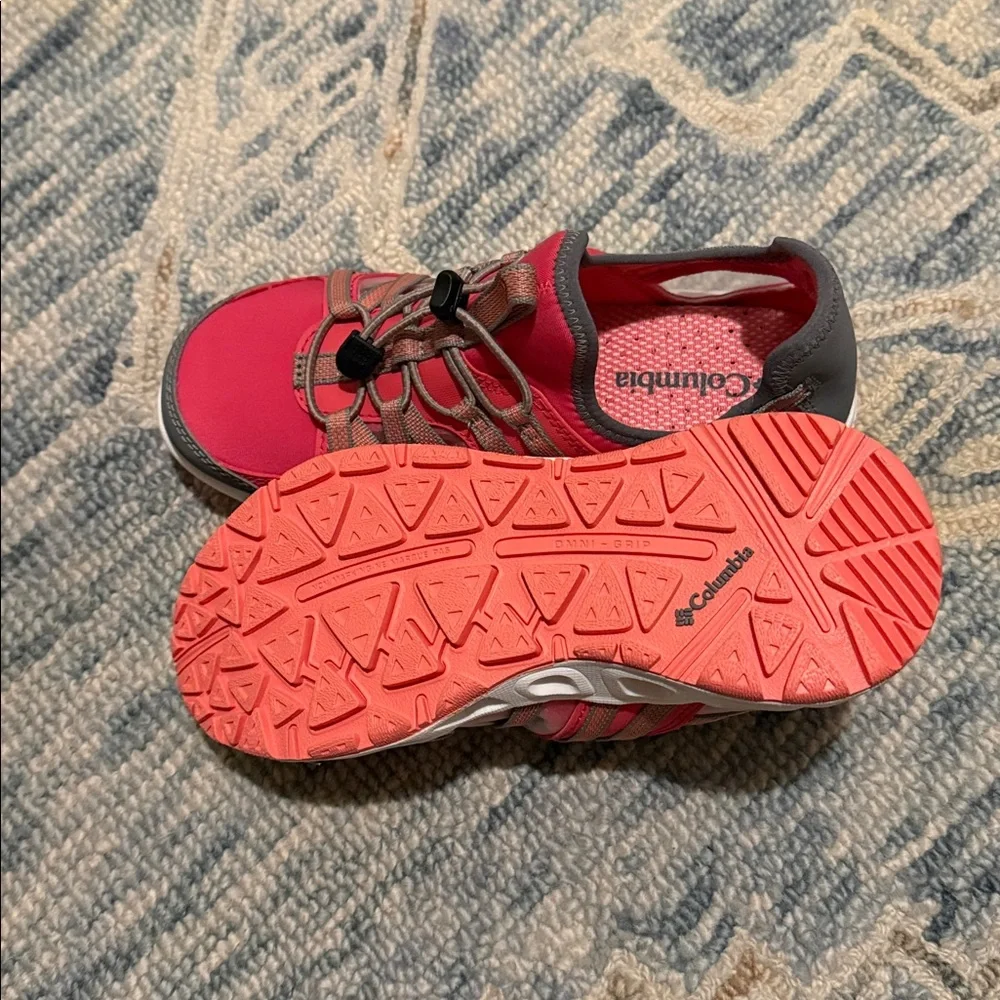 Columbia Pink Youth Okolona TechLite Water Sneakers Size 5